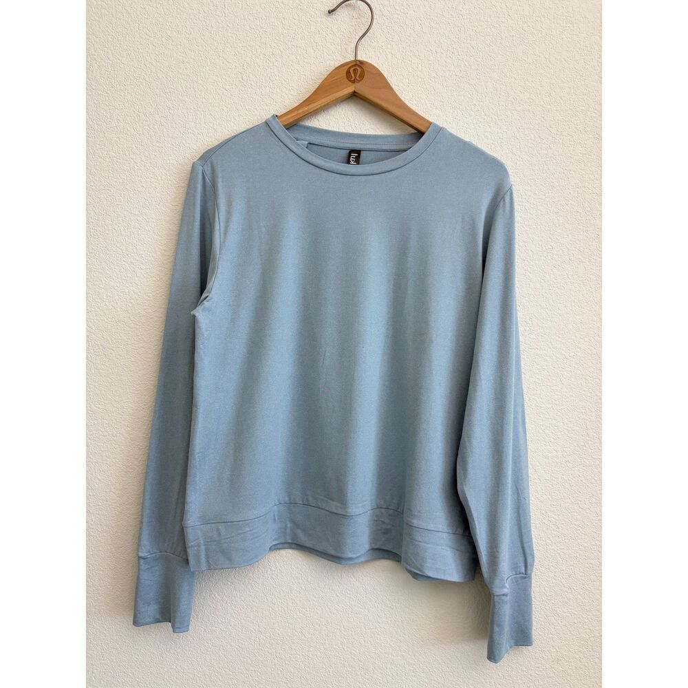 Lukka Lux Blue Long Sleeve Active Top Women’s M UPF 30 Stretch Athleisure